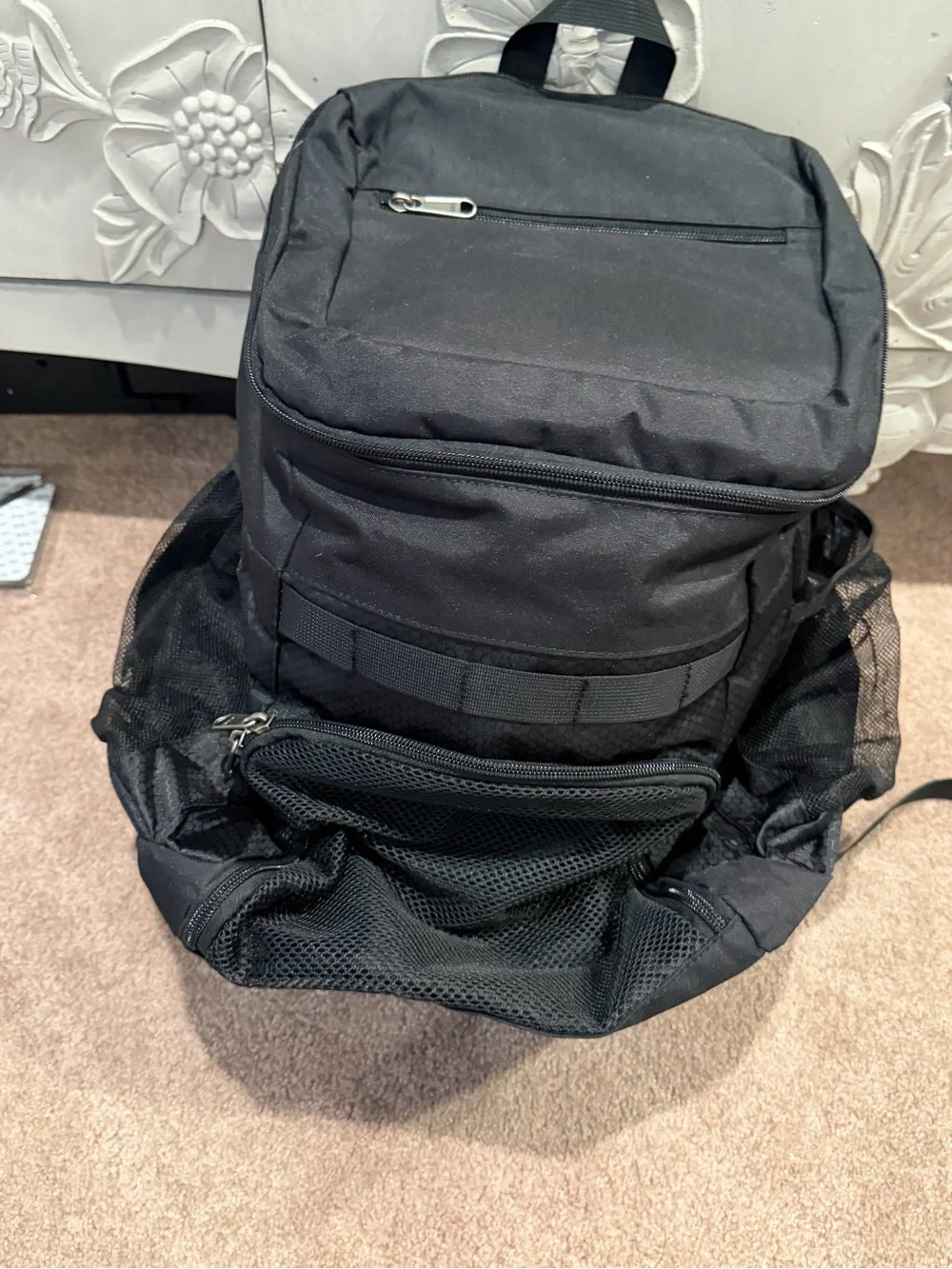 Sports ball basketball backpack mesh pockets black athletic gym soccer football